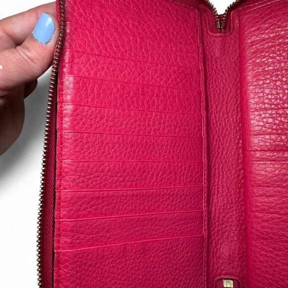 GUCCI Pebbled Leather Soho Zip Around Interlocking G Logo Long Wallet - Pink - Picture 4 of 16